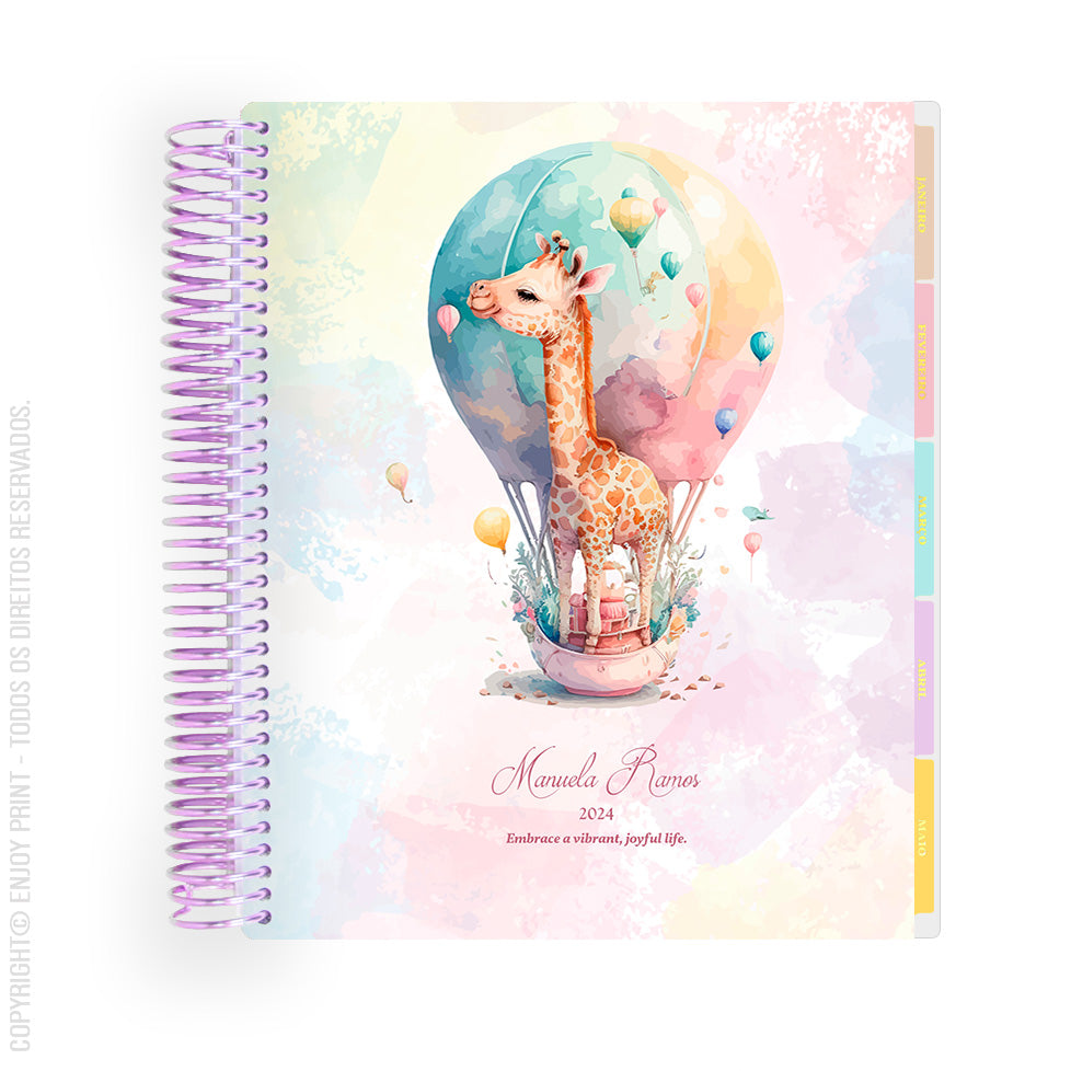Enjoy Planner 2024 - Zoofari Balloon Giraffe (planner com acessórios grátis - vai com + de 700 adesivos, régua, 2 blocos de notas e elástico).