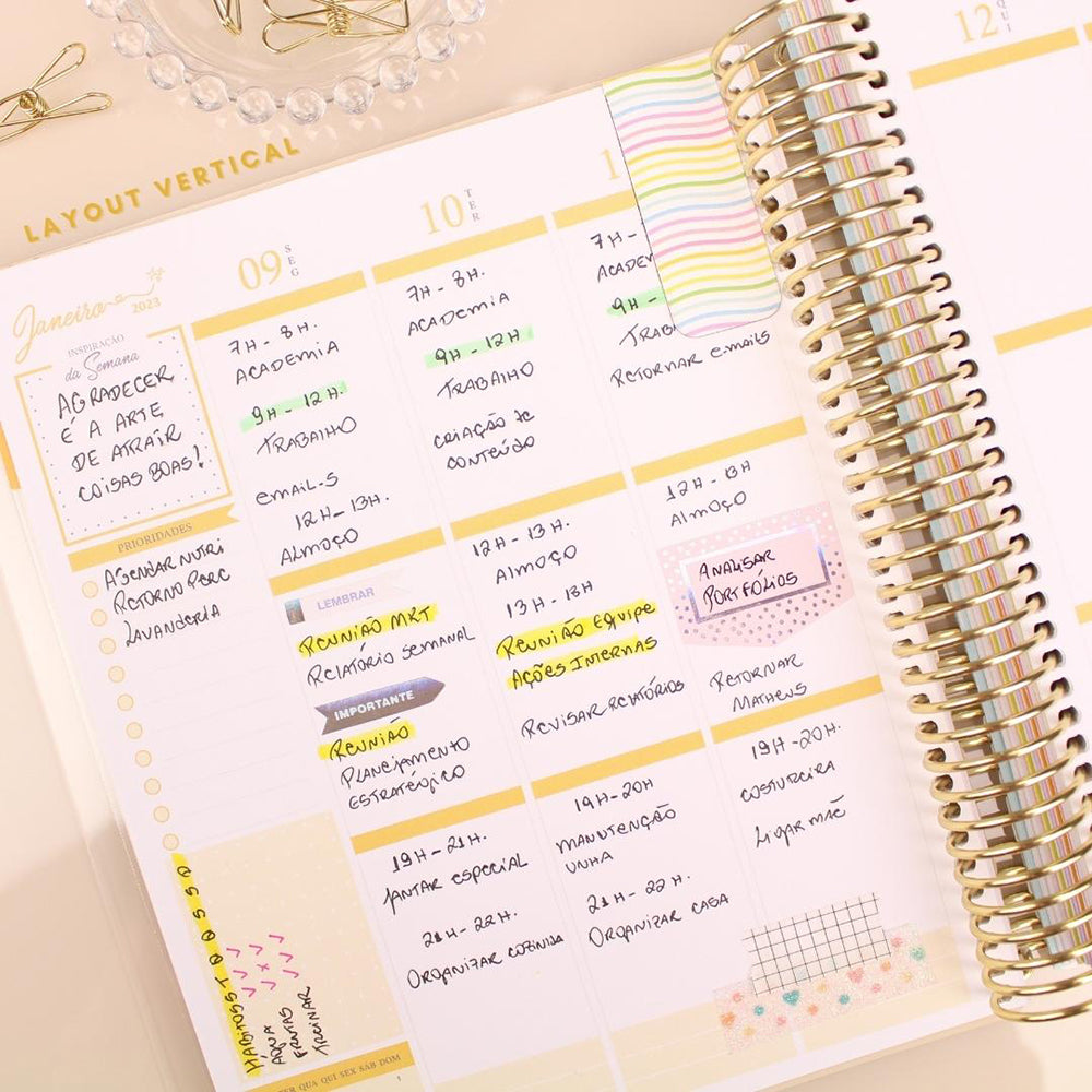 Enjoy Planner 2023 - Animals: Sleepy