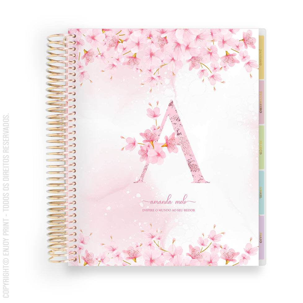 Enjoy Planner 2024 - Sakura: Classic Monogram (planner com acessórios grátis - vai com + de 700 adesivos, régua, 2 blocos de notas e elástico).