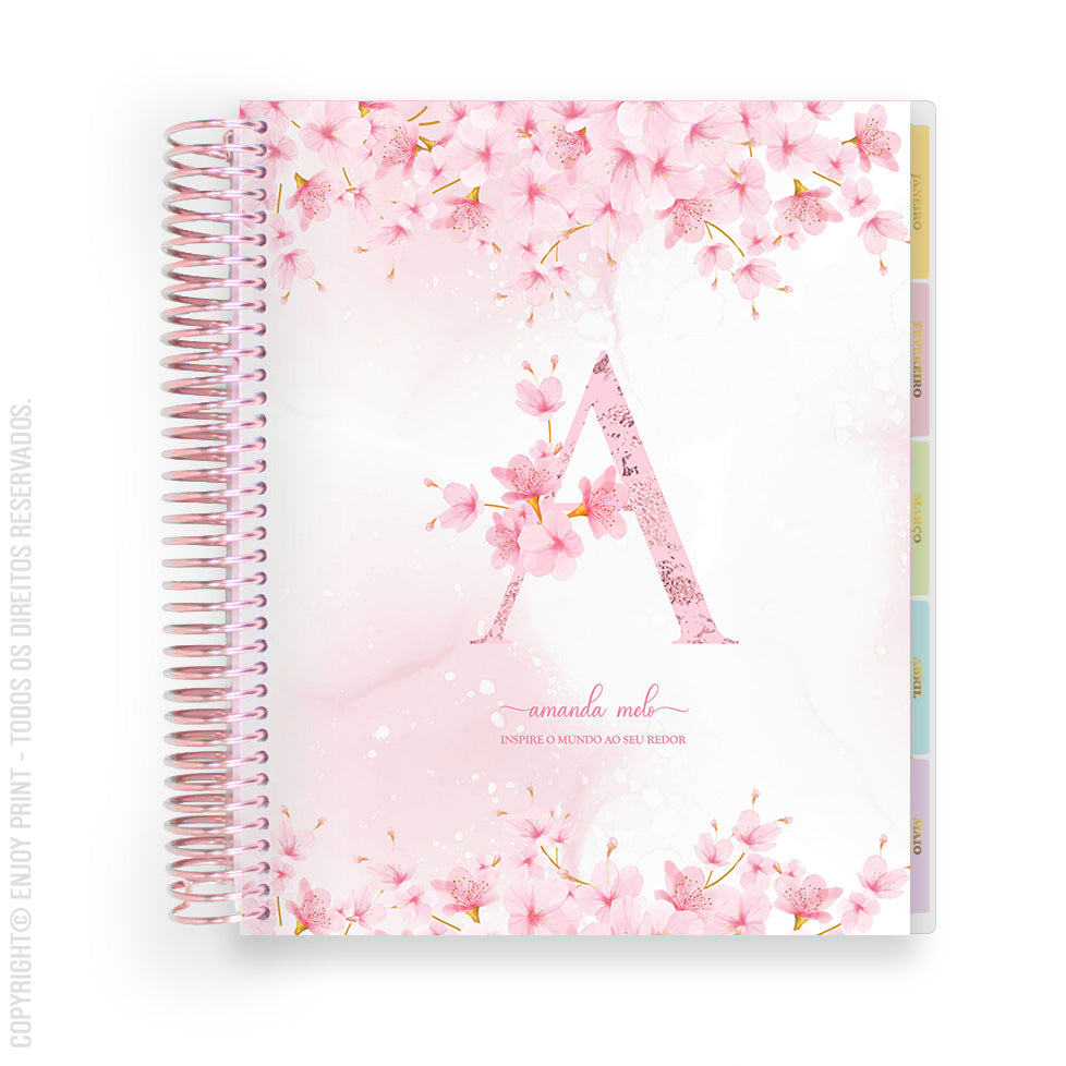 Enjoy Planner 2024 - Sakura: Classic Monogram (planner com acessórios grátis - vai com + de 700 adesivos, régua, 2 blocos de notas e elástico).